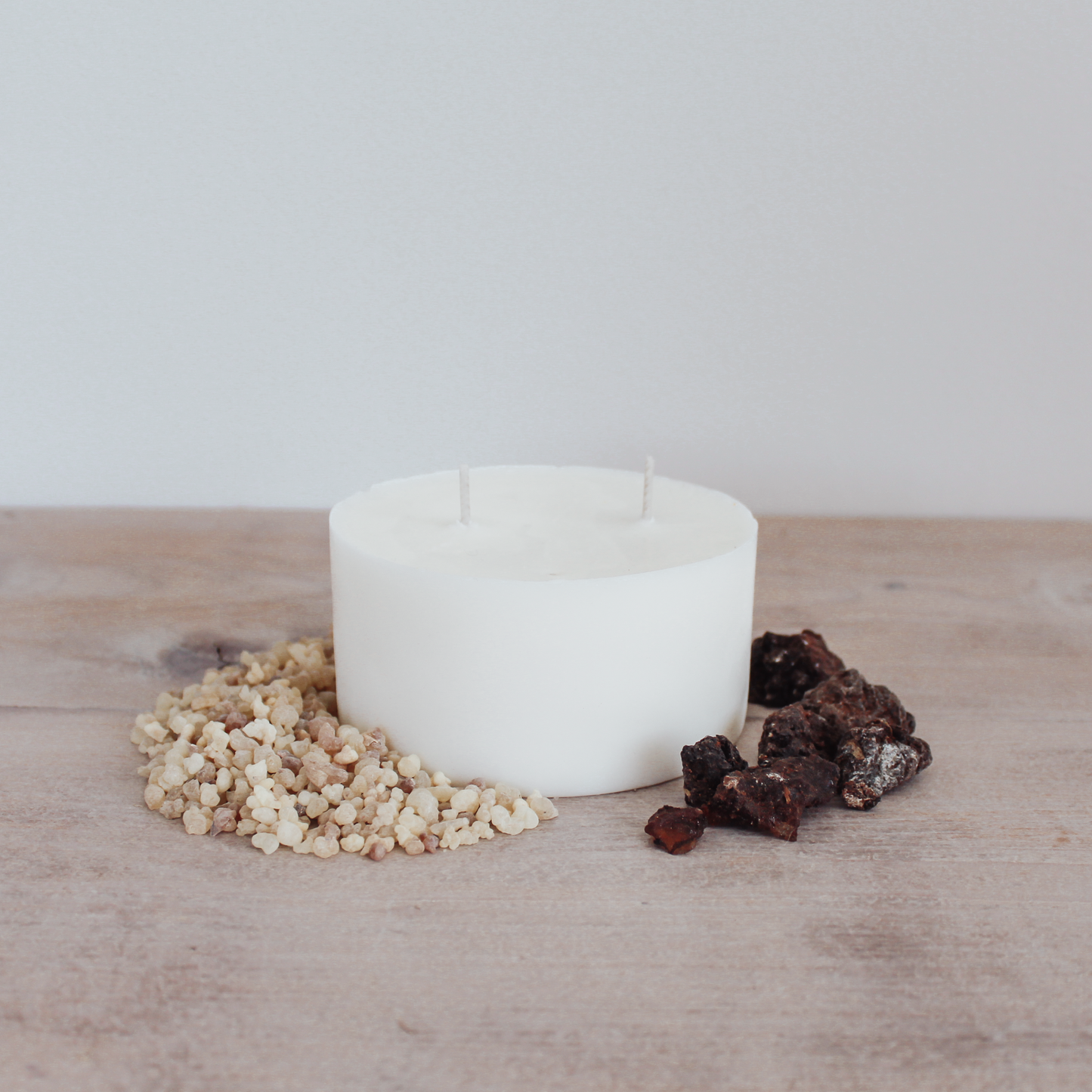 Powder Smoke | Large Candle Refill